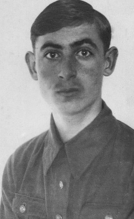 Кузьмичёв Виктор Дмитриевич