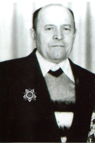 Петров Маврикий Петрович