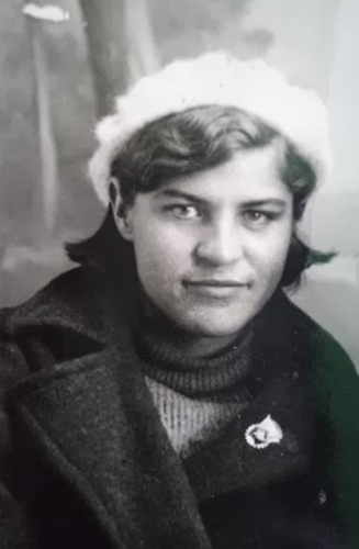 Теплых Евгения