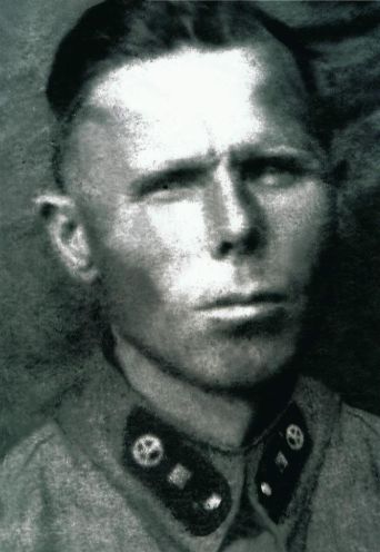 Хомутов Петр Иванович