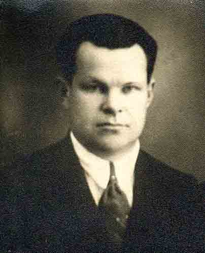 Кирпичников Иван Петрович