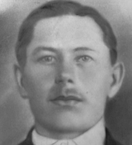 Поскотинов Александр Константинович