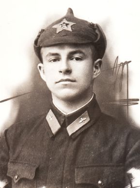 Харламов Виктор Петрович