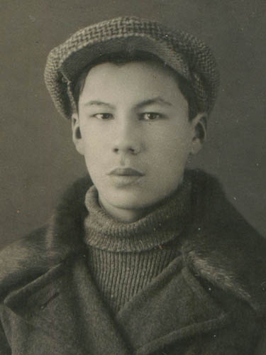 Бекшенев Акрам Абрахимович