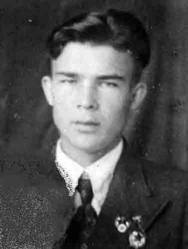 Лавров Евгений Иванович